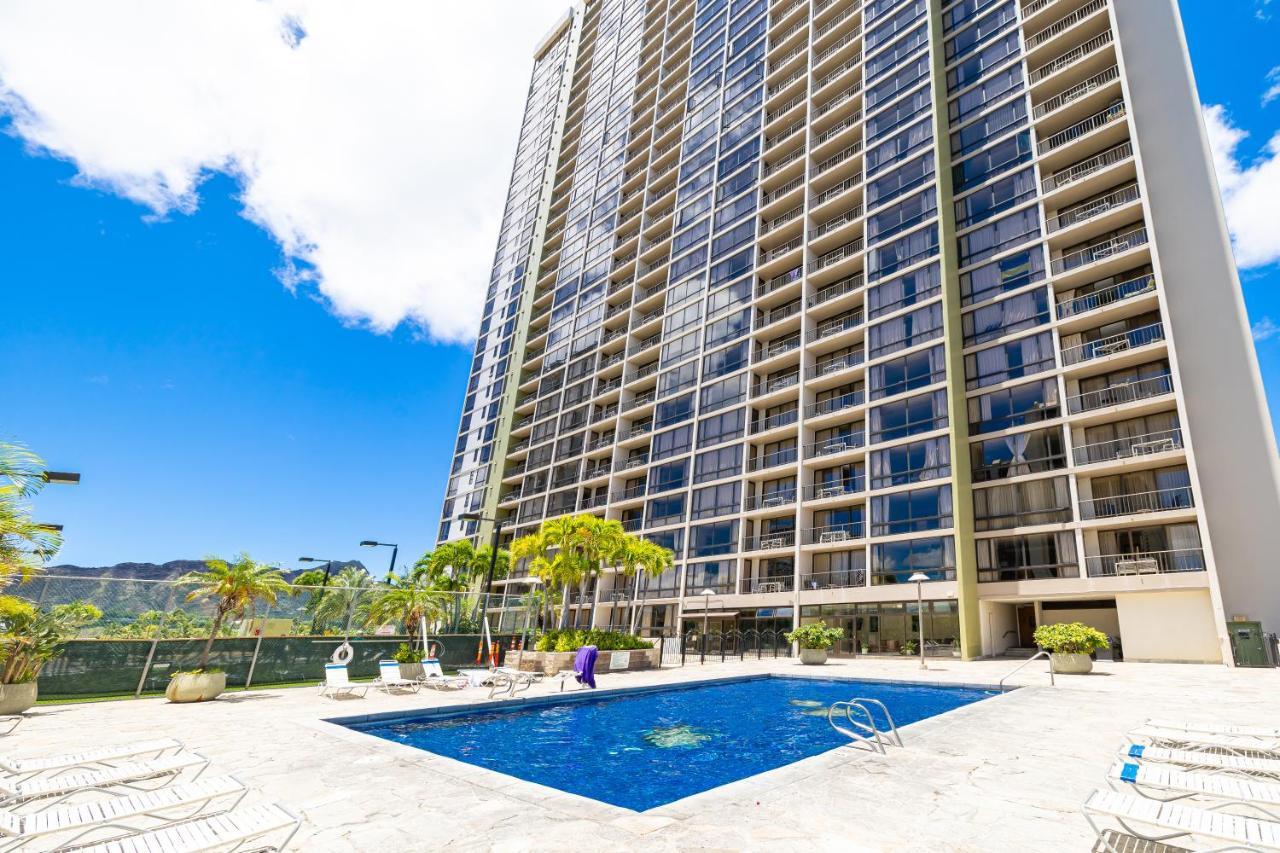 Stunning Mountain View Condo, Near Beach With Parking โฮโนลูลู ภายนอก รูปภาพ